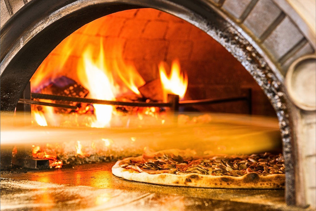 HOW TO COOK THE PERFECT PIZZA IN YOUR WOOD-FIRED OVEN